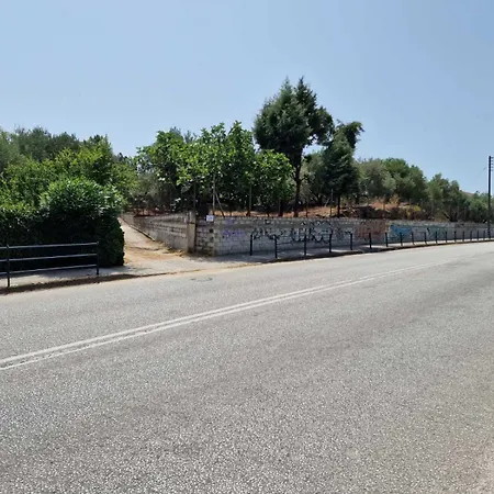 Stella's Garden بيت للعطل