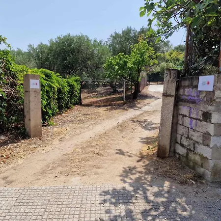 بيت للعطل Stella's Garden PalaiónTsiflíkion